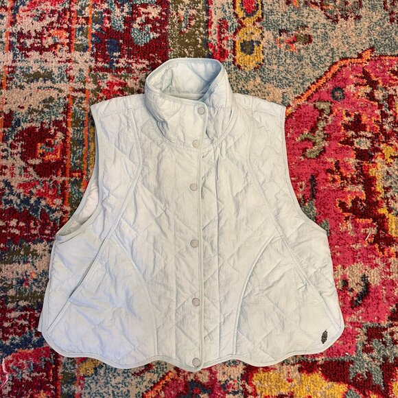 Free People Movement Quinn Quilted Puffer Vest Size L - Picture 3 of 7